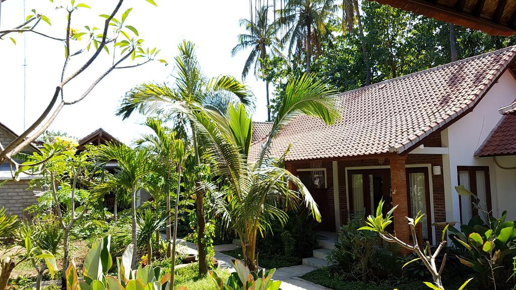 Enak Bungalow Amed  Exterior photo